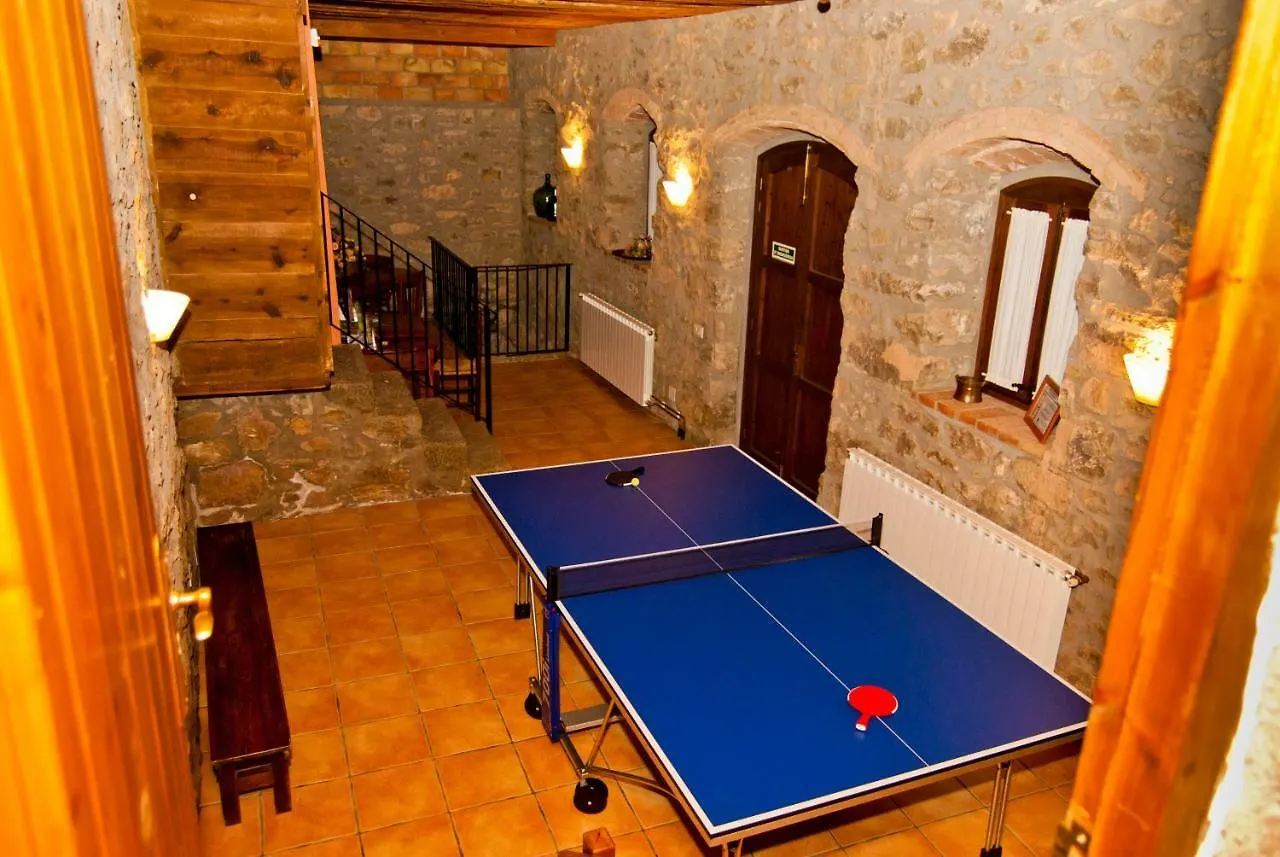 Casa Cal Pastor Guest House Salo Country house